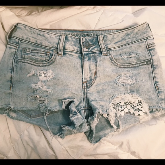 American Eagle Outfitters Pants - Light denim shorts!